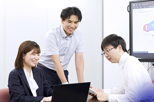 社員インタビュー